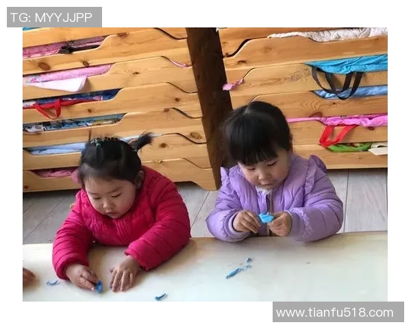 不同足球明星的育儿经:他们如何与孩子们共享快乐时光 不同足球明星的育儿经:他们如何与孩子们共享快乐时光