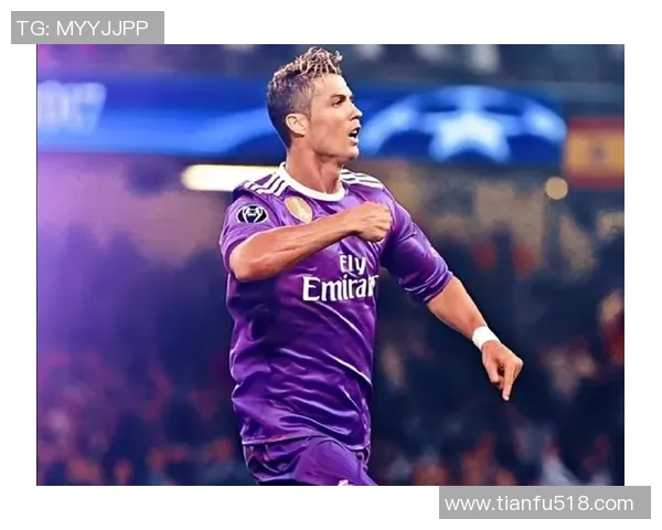 C罗足球明星亲自体验足球游戏乐趣与挑战的精彩瞬间