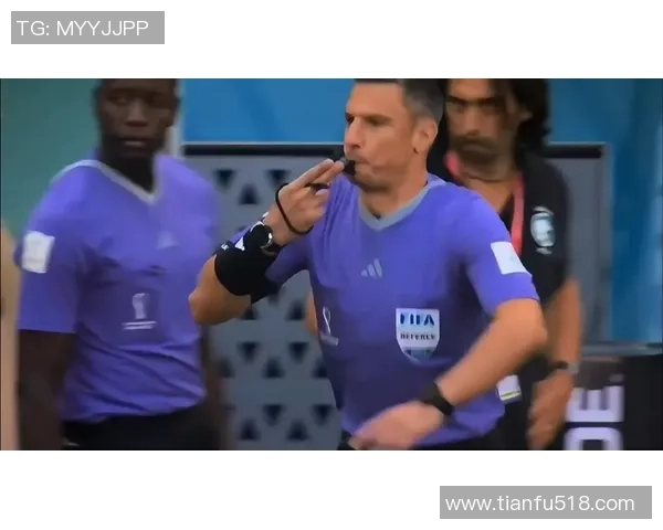 足球明星经典动作手势图片集锦展现球场魅力与激情瞬间